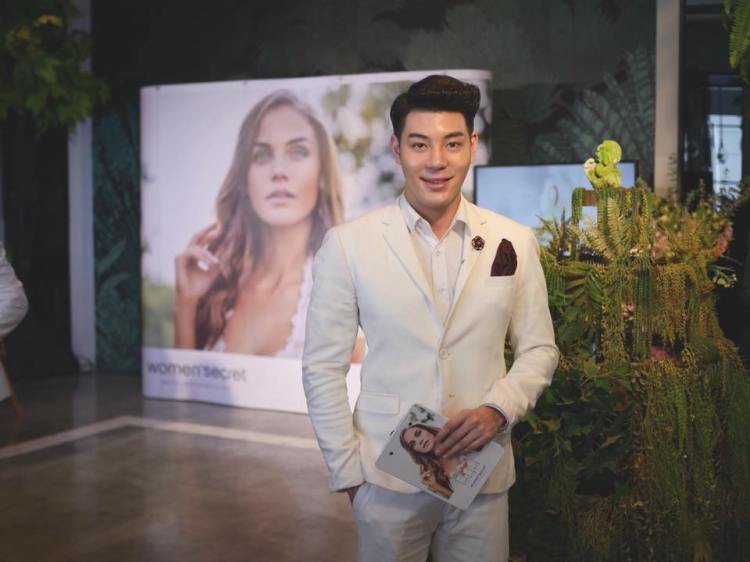 49161228_10215747425011905_6649606322016747520_n